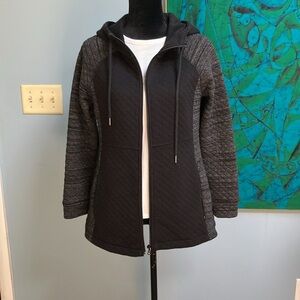 Talbots Women's Black Grey Quilted Jacket With Hood Full Zip Lightly Fitted Mp
